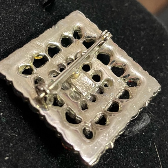 Red vintage brooch - Picture 7 of 7